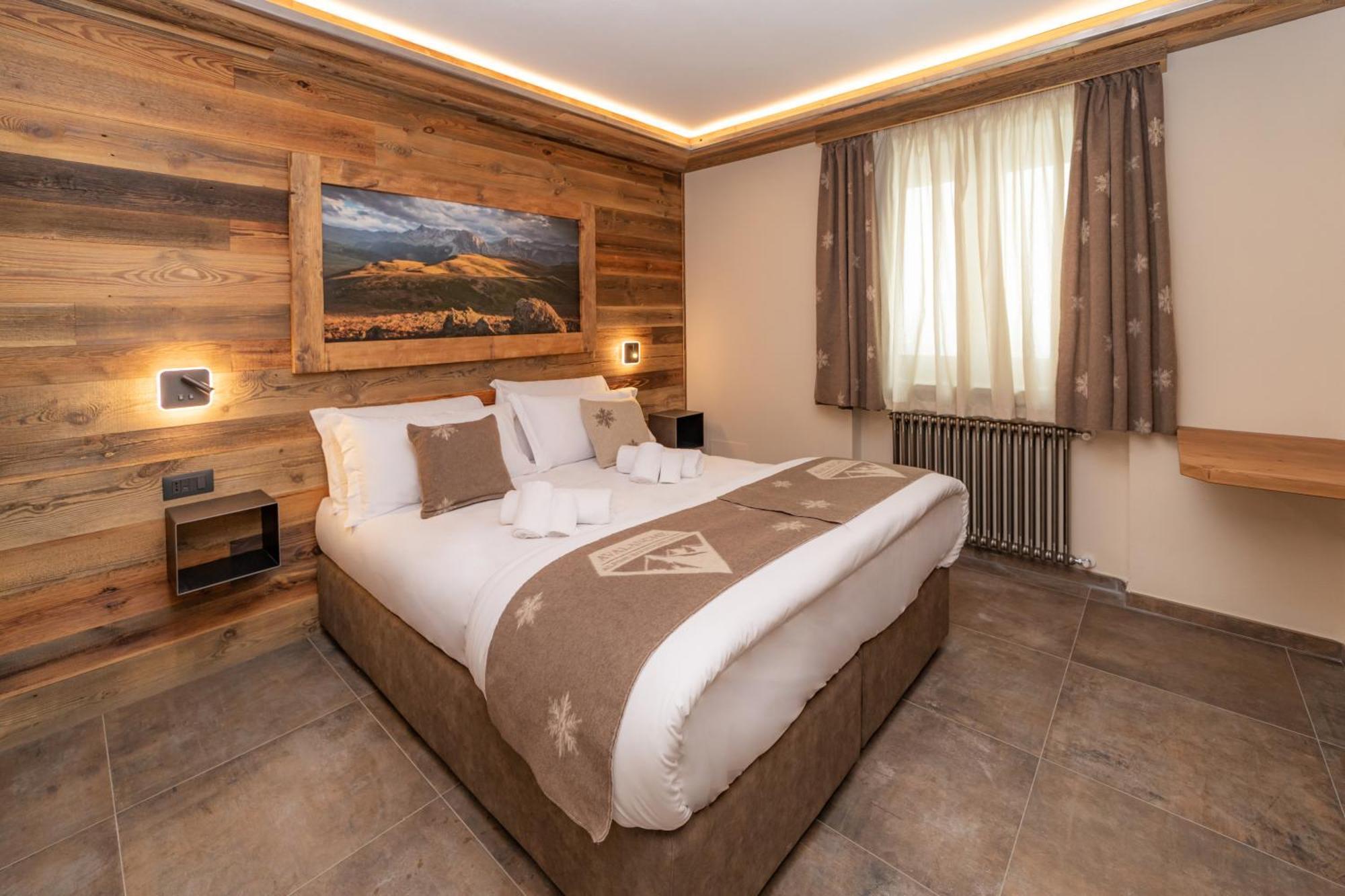 Avalanche - Alpine Boutique Hotel Oulx Exterior foto