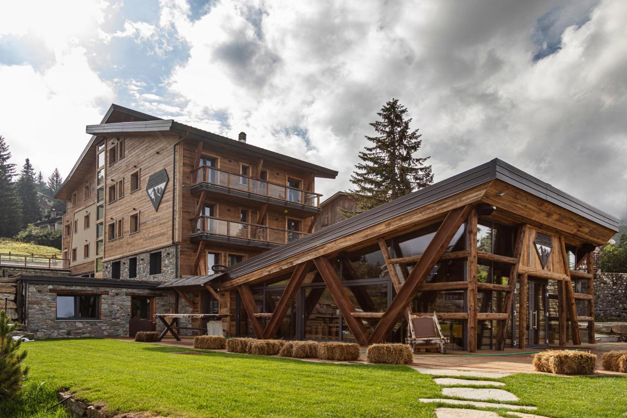 Avalanche - Alpine Boutique Hotel Oulx Exterior foto